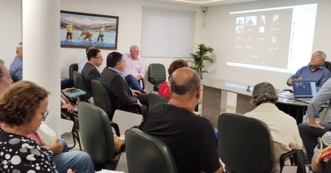Reunião com SINDHOSPE.
