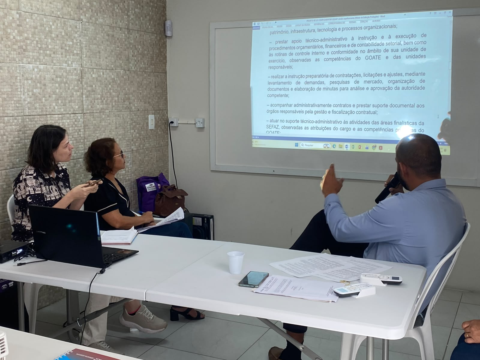 Assembleia geral com a categoria